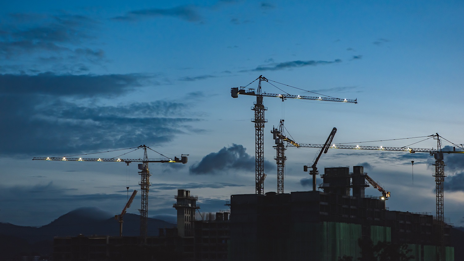 Como operar com os ciclos do setor imobiliário