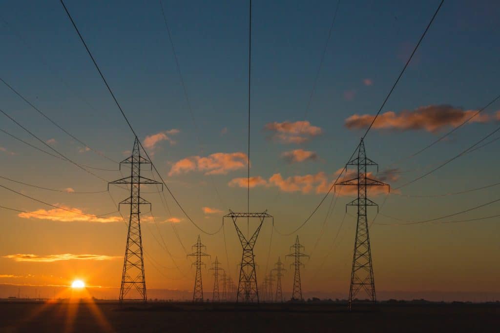 como investir no setor elétrico no brasil